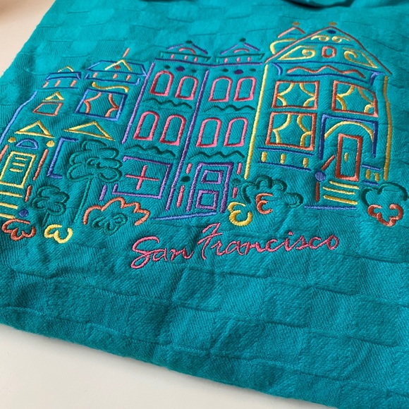 Vintage Sweatshirt - Picture 2 of 9